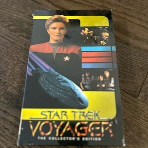 Star Trek Voyager Collector's Edition VHS